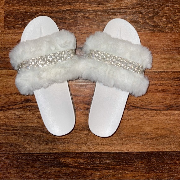 Slides - Picture 5 of 5